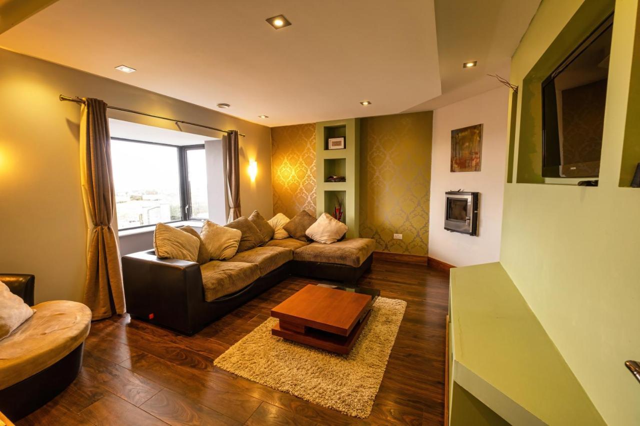 House By The Sea & Golf Course Villa เอนนิสโครน ภายนอก รูปภาพ